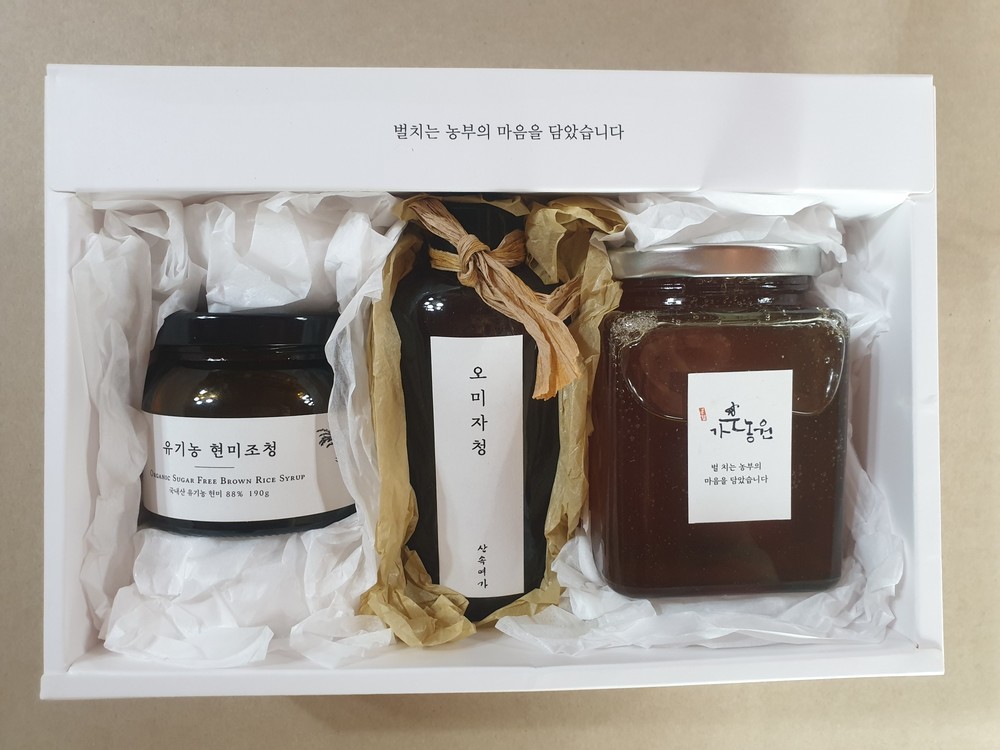 현미조청 2800 g+ 오미자 350g+ 산야초 530g 선물세트